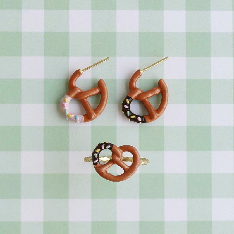 Ayatorie 椒鹽脆餅耳環/戒指