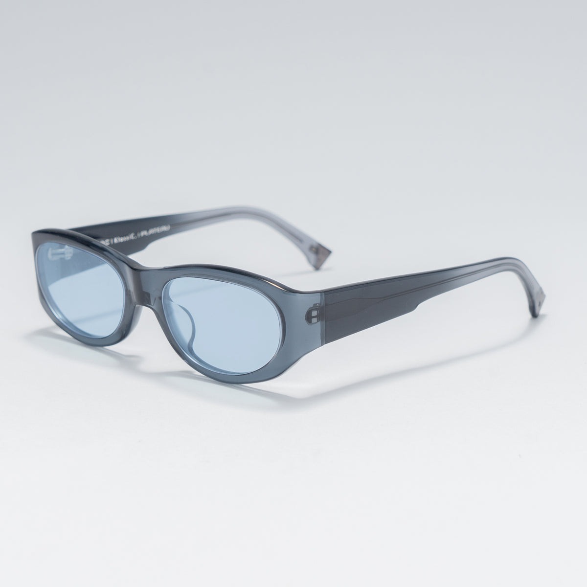 Plateau Type p Glasses