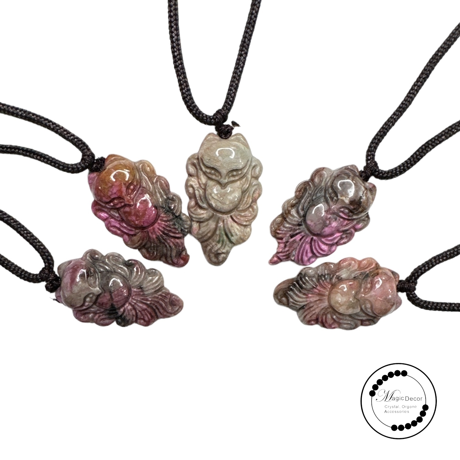 251001 - G23 粉舒俱萊九尾狐繩鏈