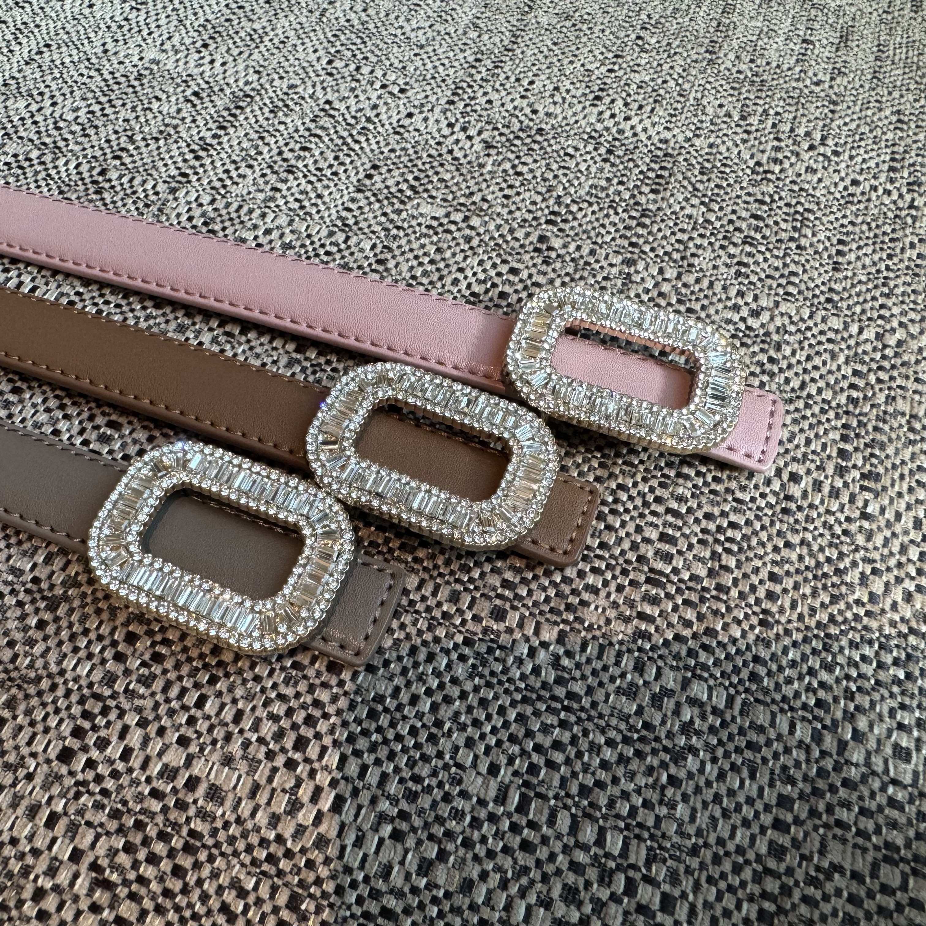 真皮閃石扣皮帶