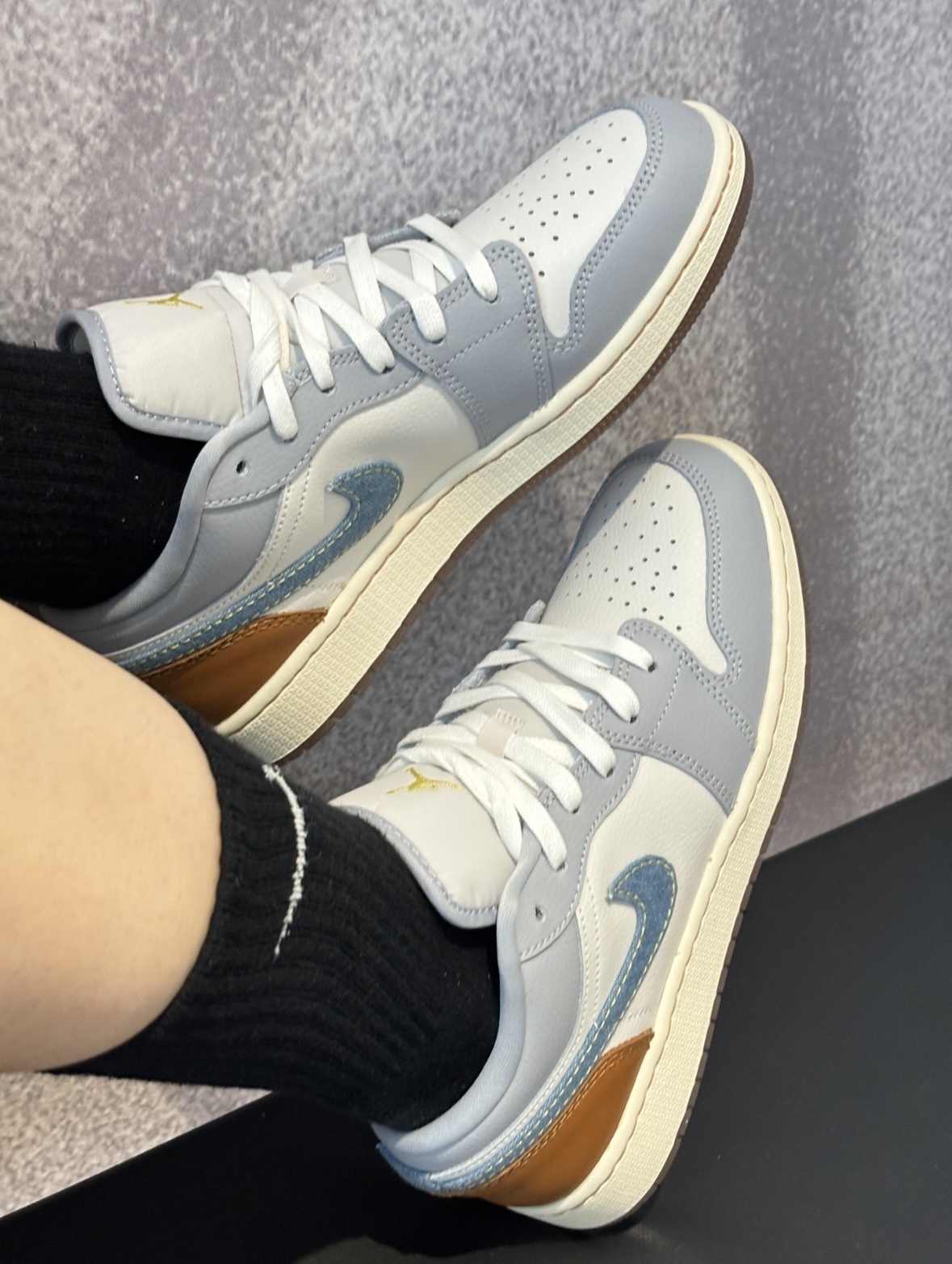 Nike Air Jordan 1 AJ1 煙灰色牛仔拼接 灰白色 皮革 大童款 FZ5046-041/預購