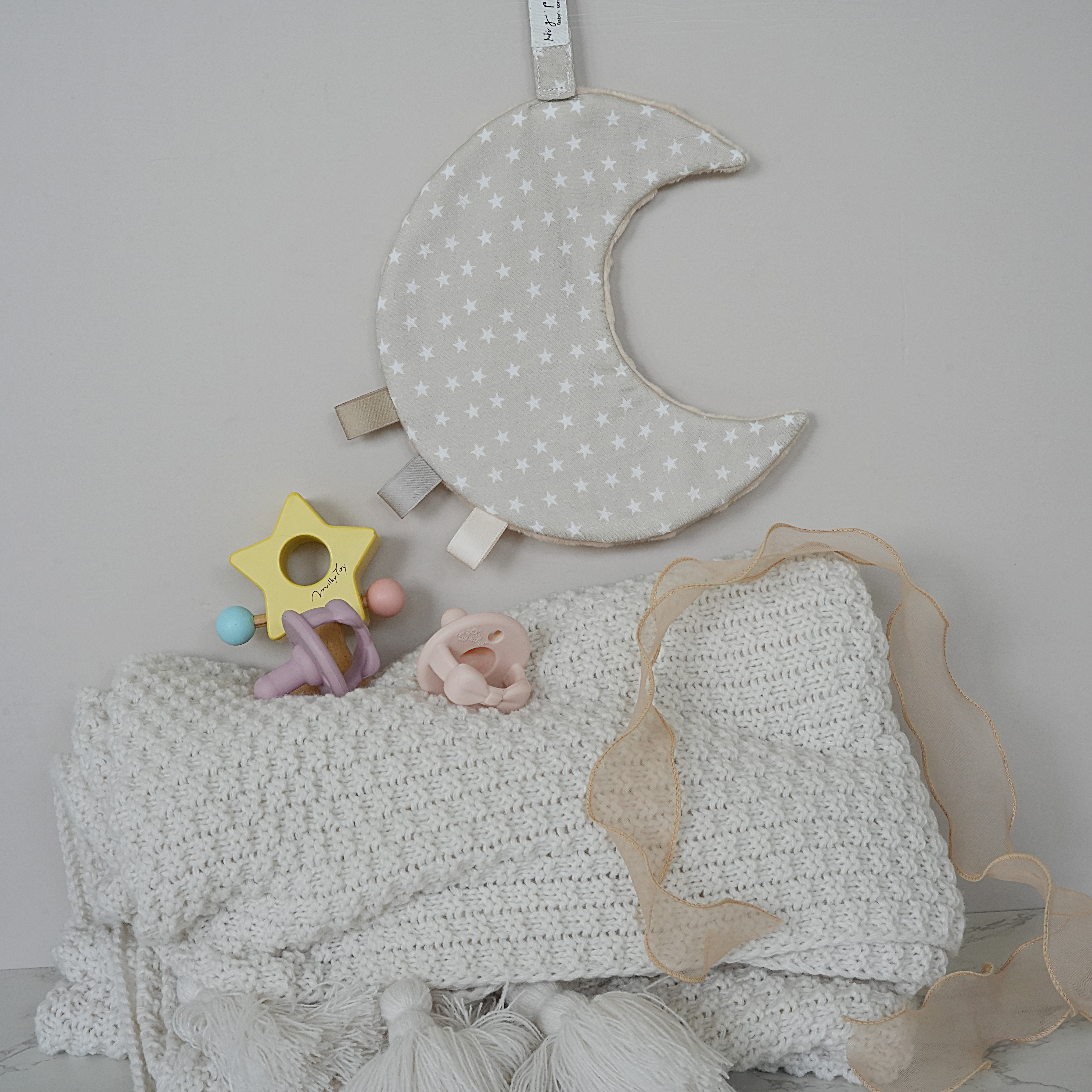 Hi Y.P store-獨家設計款-月光安撫巾-米白星星