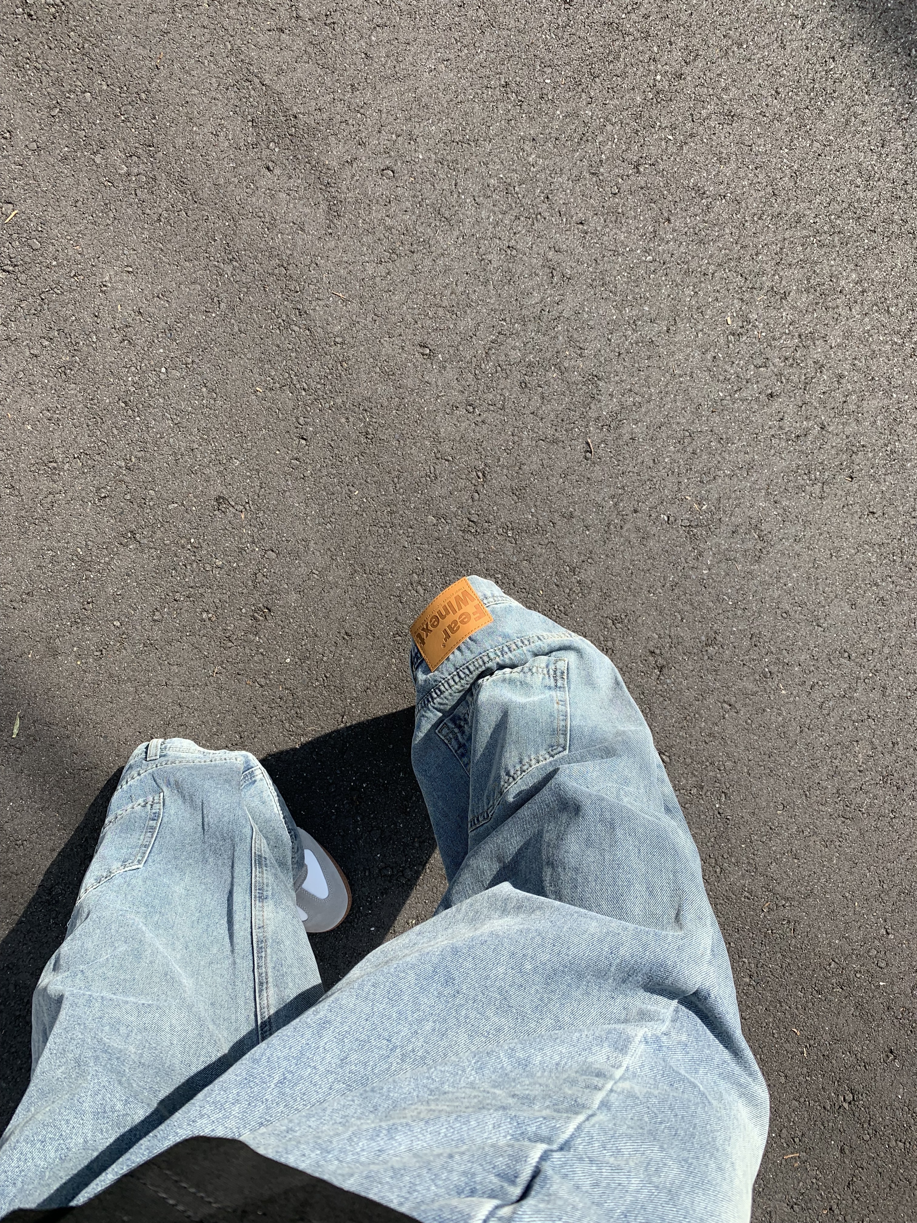 現貨 ‘’你的牛仔褲穿反了‘’刷色直筒牛仔褲