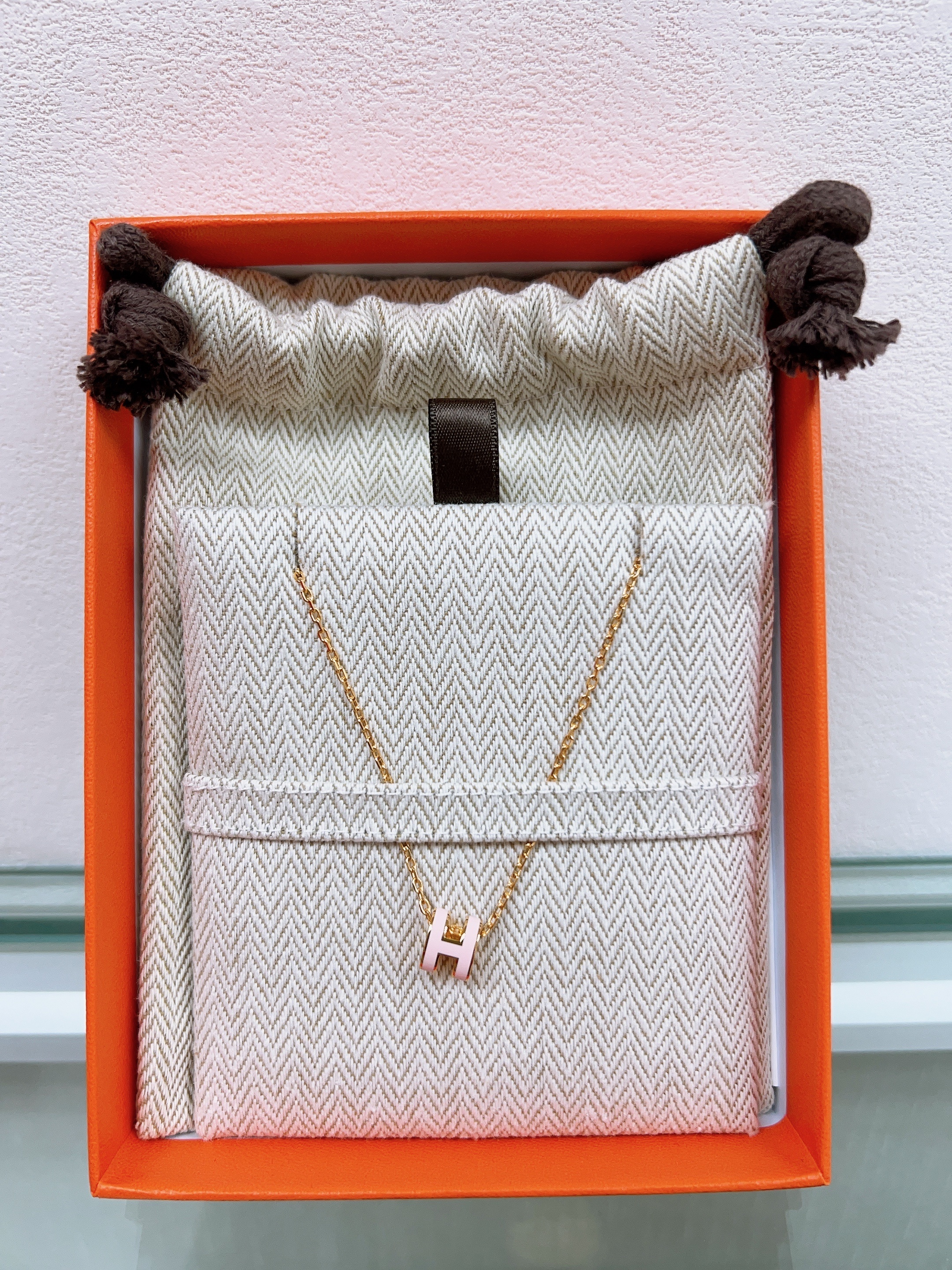 *Unused* Hermes mini pop h necklace (pink/GHW)