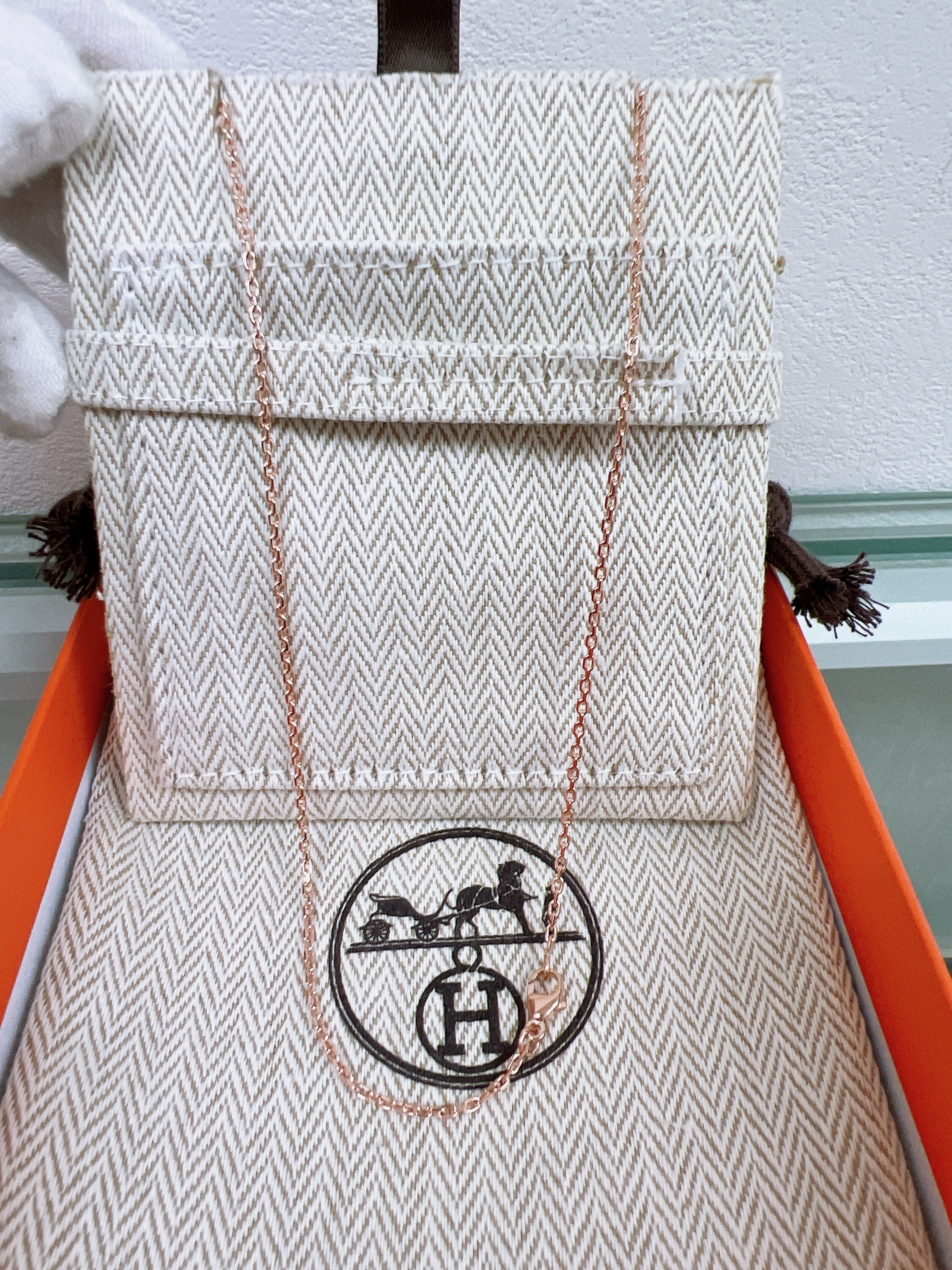 *Unused* Hermes mini pop h necklace (black/ RGHW)