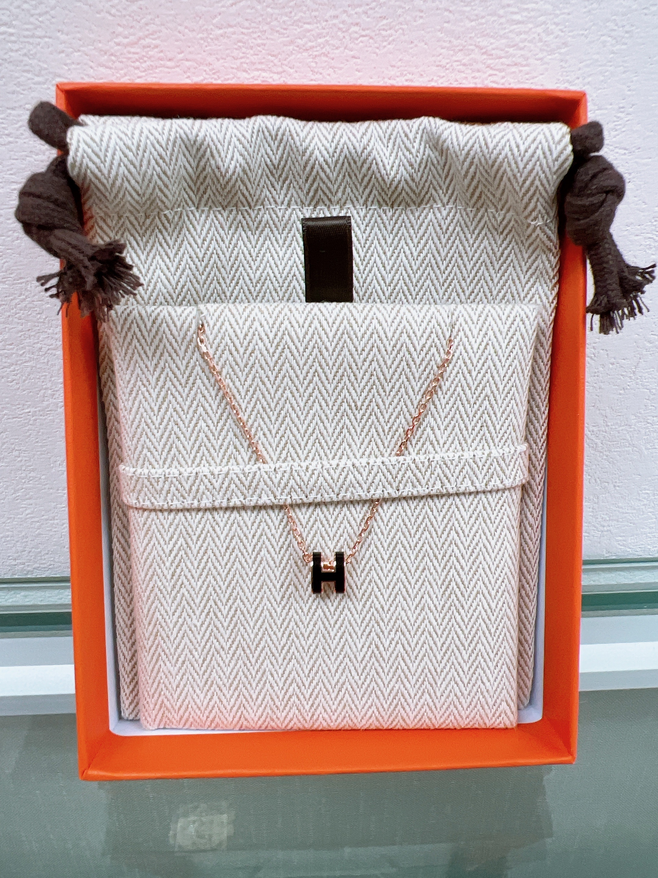 *Unused* Hermes mini pop h necklace (black/ RGHW)