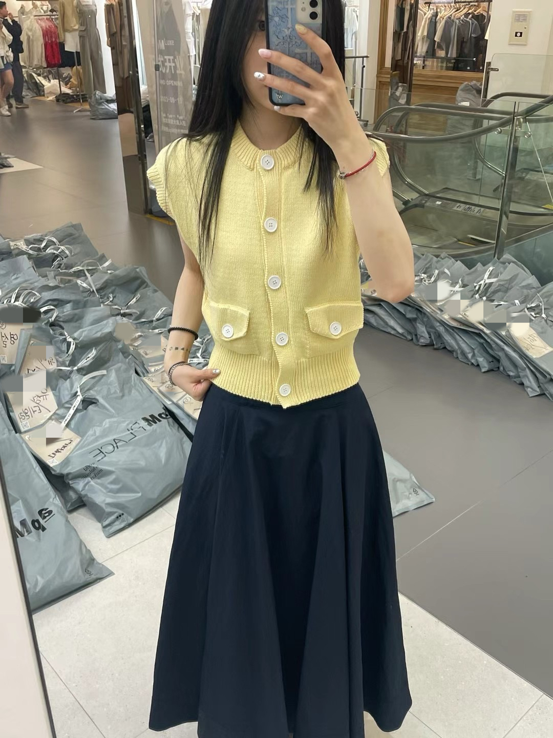 正韓圓領針織落肩背心