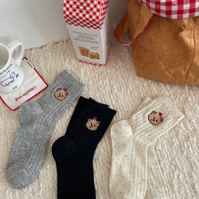 《51243》蘋果熊熊中筒襪