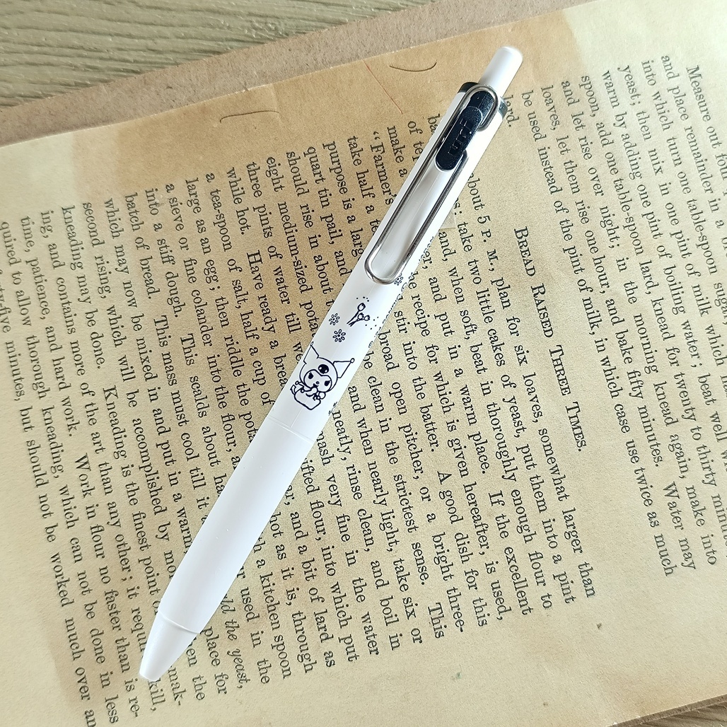 日本UNI ．uni-ball one x 三麗鷗 超細鋼珠筆 0.38mm 共五款