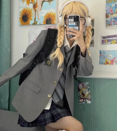 熱賣徽章長袖西服女外套(灰色)(尺碼:S-XXL)(下單後聯絡客服確認發貨尺碼)