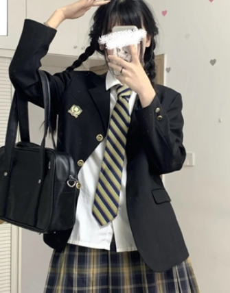 熱賣徽章長袖西服女外套(黑色)(尺碼:S-XXL)(下單後聯絡客服確認發貨尺碼)