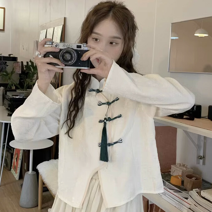 Hot Selling Chinese Button Long Sleeve Shirt (One Size) (Apricot)