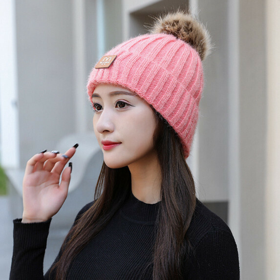熱賣冬季毛球毛線帽女（粉色）