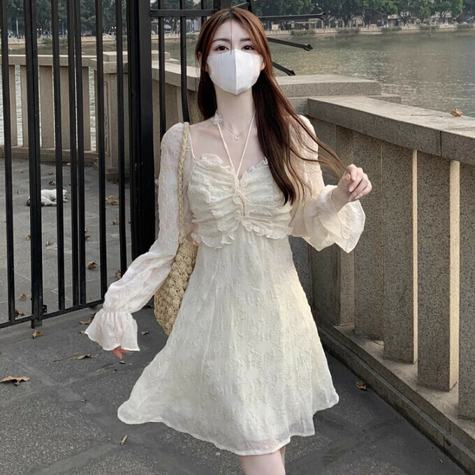 熱賣提花長袖連衣裙(均碼)(淺杏)