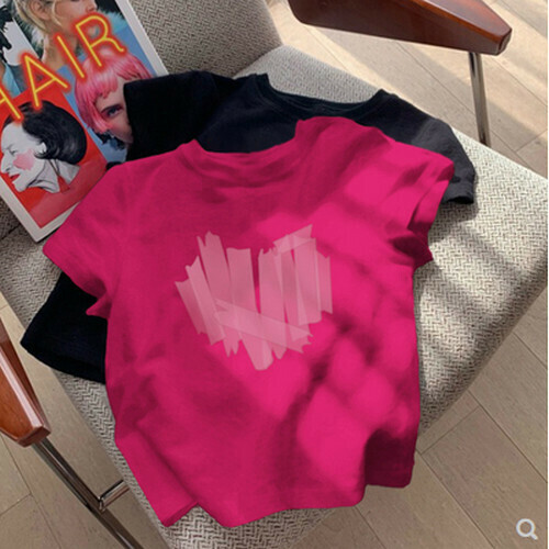 Hot selling short-sleeved T-shirt [Dragon Fruit Color] [S-L Size] (please contact customer service to confirm the delivery size after placing the order)