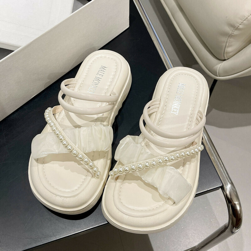 Hot selling two-wear slippers (off-white, size 35-40) (please contact customer service to confirm the delivery size after placing the order)