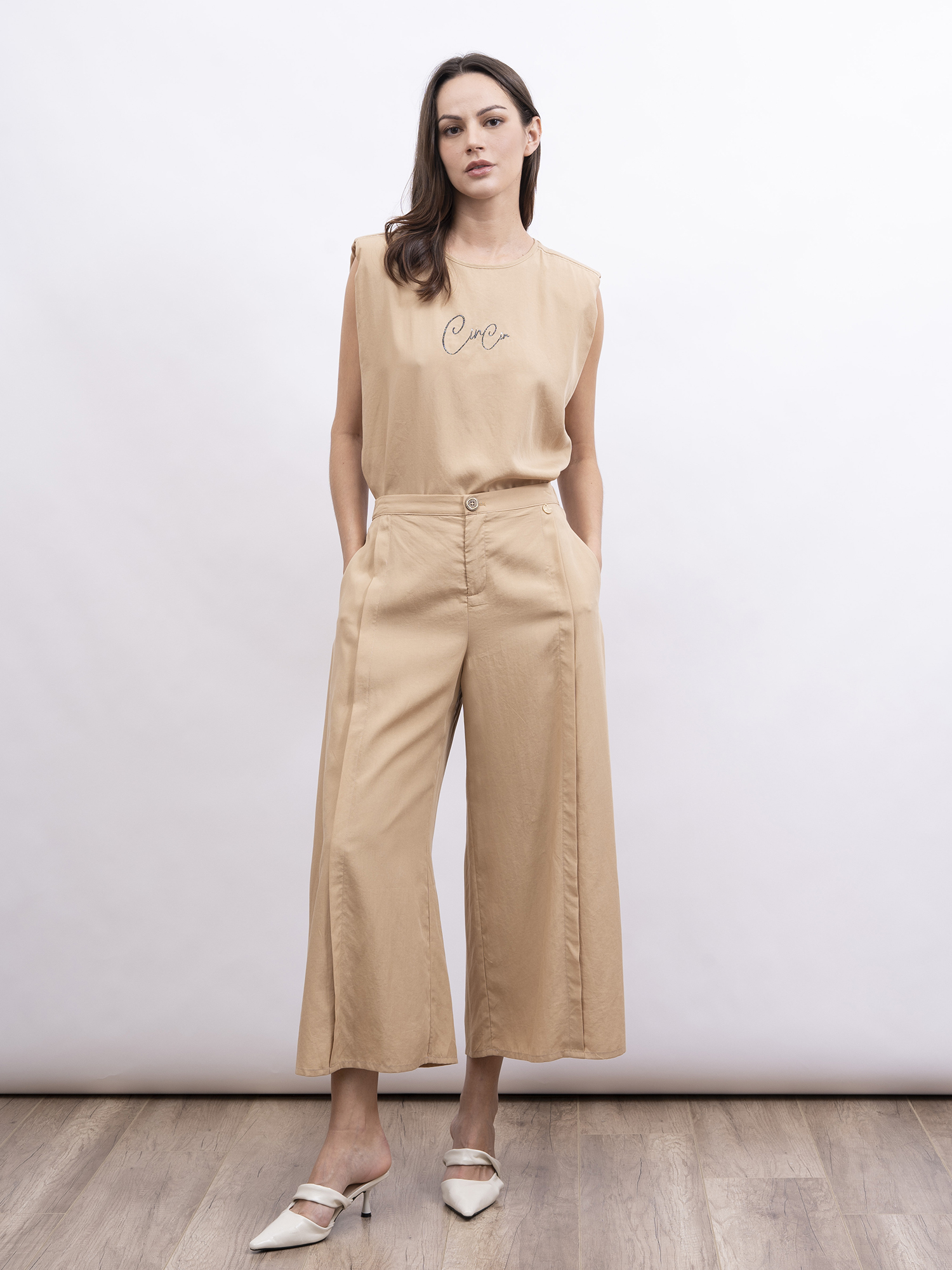 mi-tu 閃粉燙字圓領背心