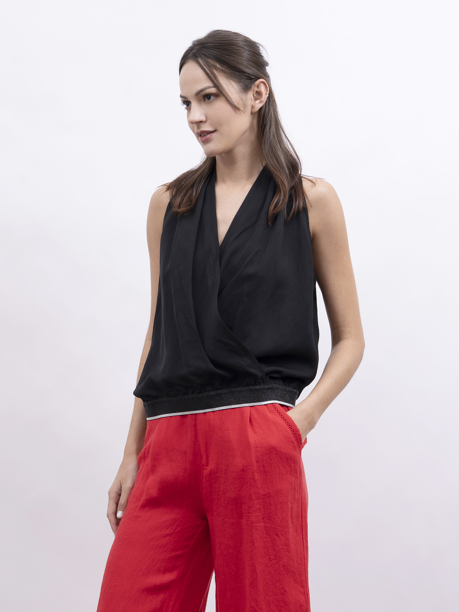 mi-tu 掛頸V領背心上衣