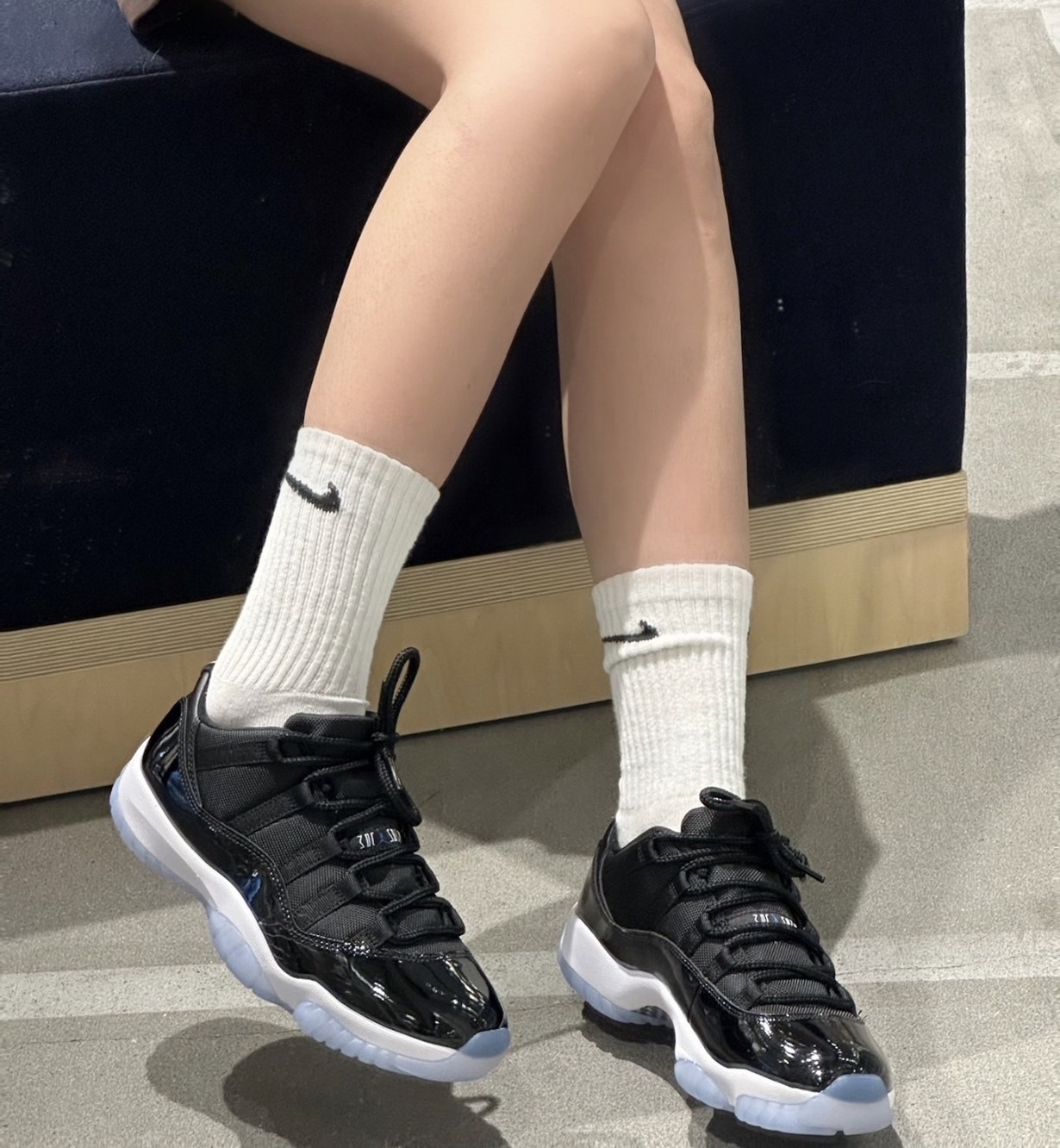 預購 Air Jordan 11 Low GS "Space Jam" 怪物奇兵 黑藍冰底 男女款