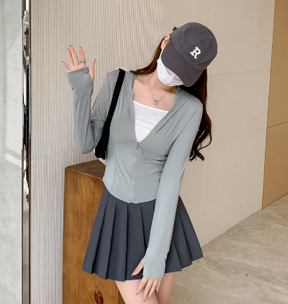 Slim Ice Silk Hooded Sunscreen Jacket (Mist Gray) (Size: S-L) (Contact customer service to confirm the shipping size after placing an order)