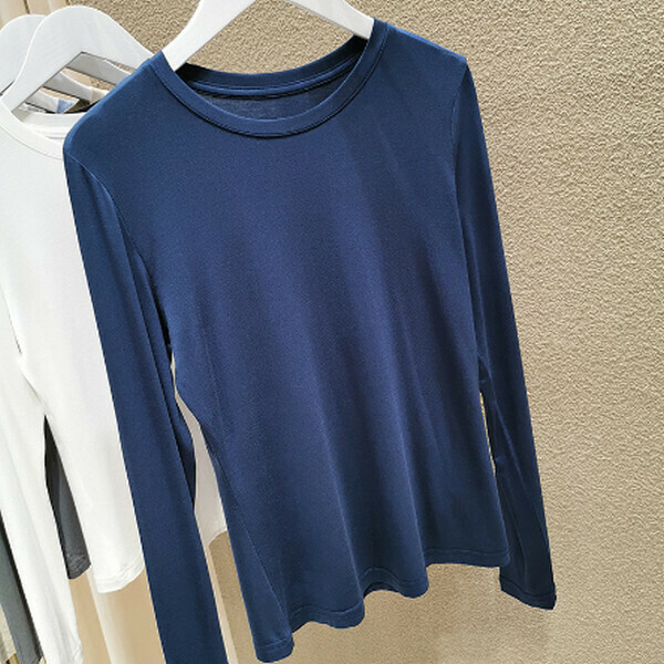 Slim Slim Crew Neck Long Sleeve Mask T-Shirt [Navy Blue] [One Size 80-130 lbs]