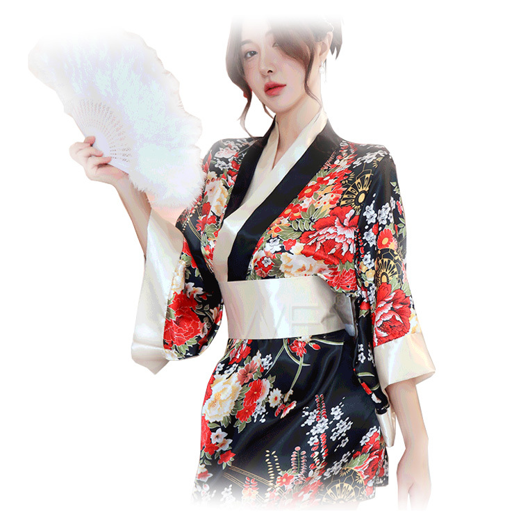 花莎情露 側邊開衩印花日式和服三件組套裝