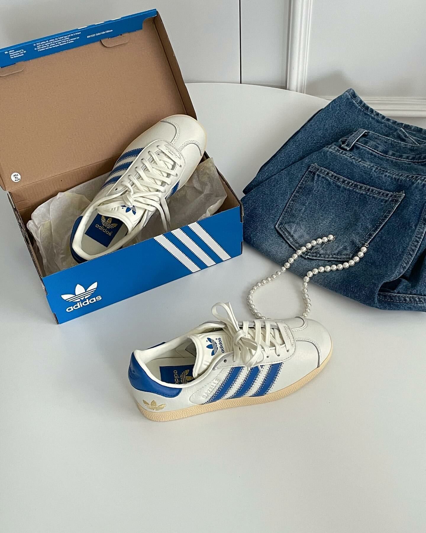 Adidas Originals Gazelle 歐美限定 奶油白 藍色 外縫線 復古鞋 IF4599
