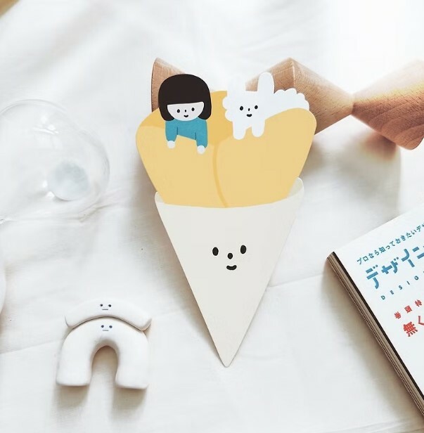 YO HAND STUDIO POSTCARD CREPES