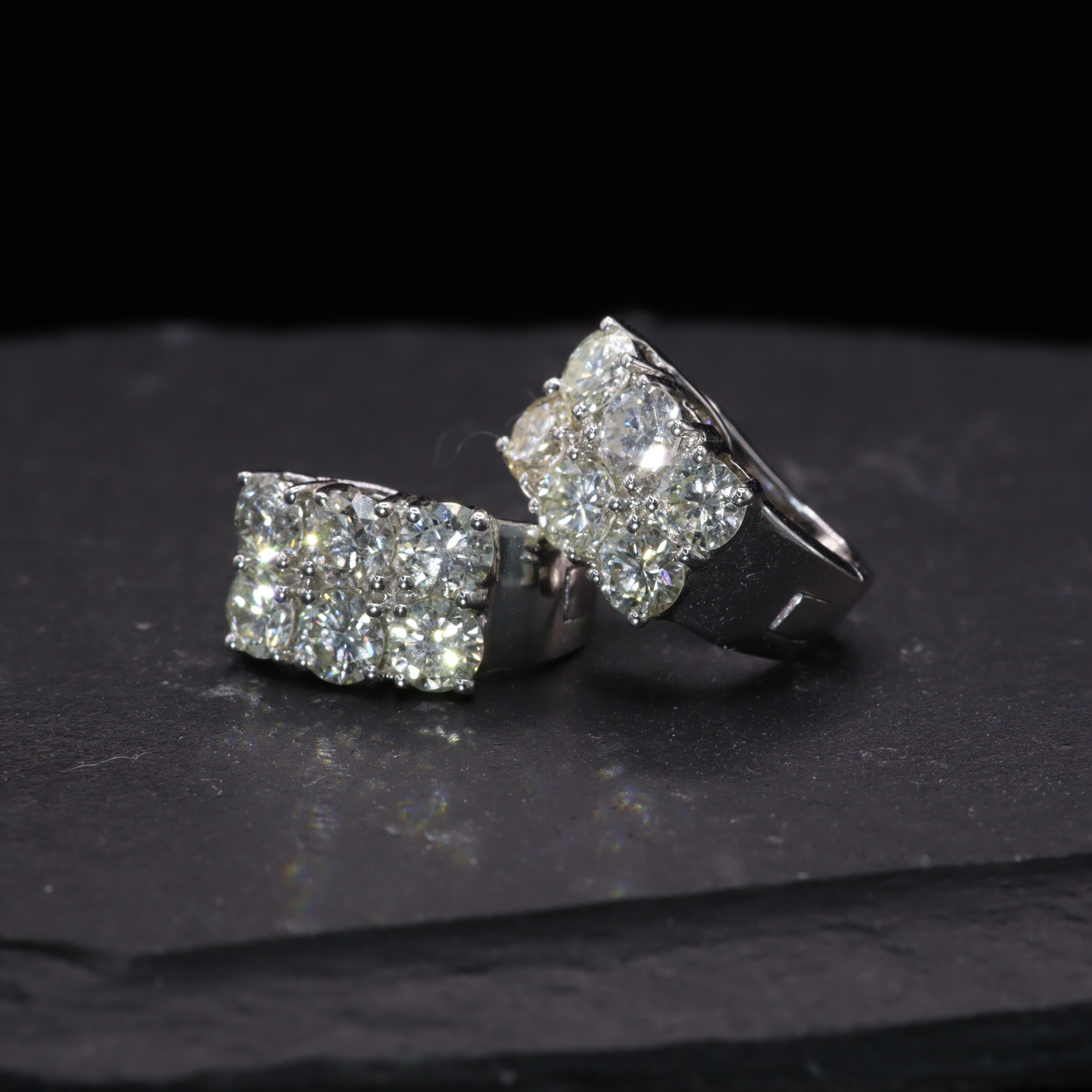 全新18K白金1卡89份鑽石圈耳環