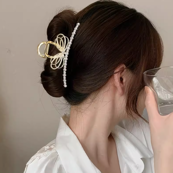 Large Pearl Ribbon Hair Claw
