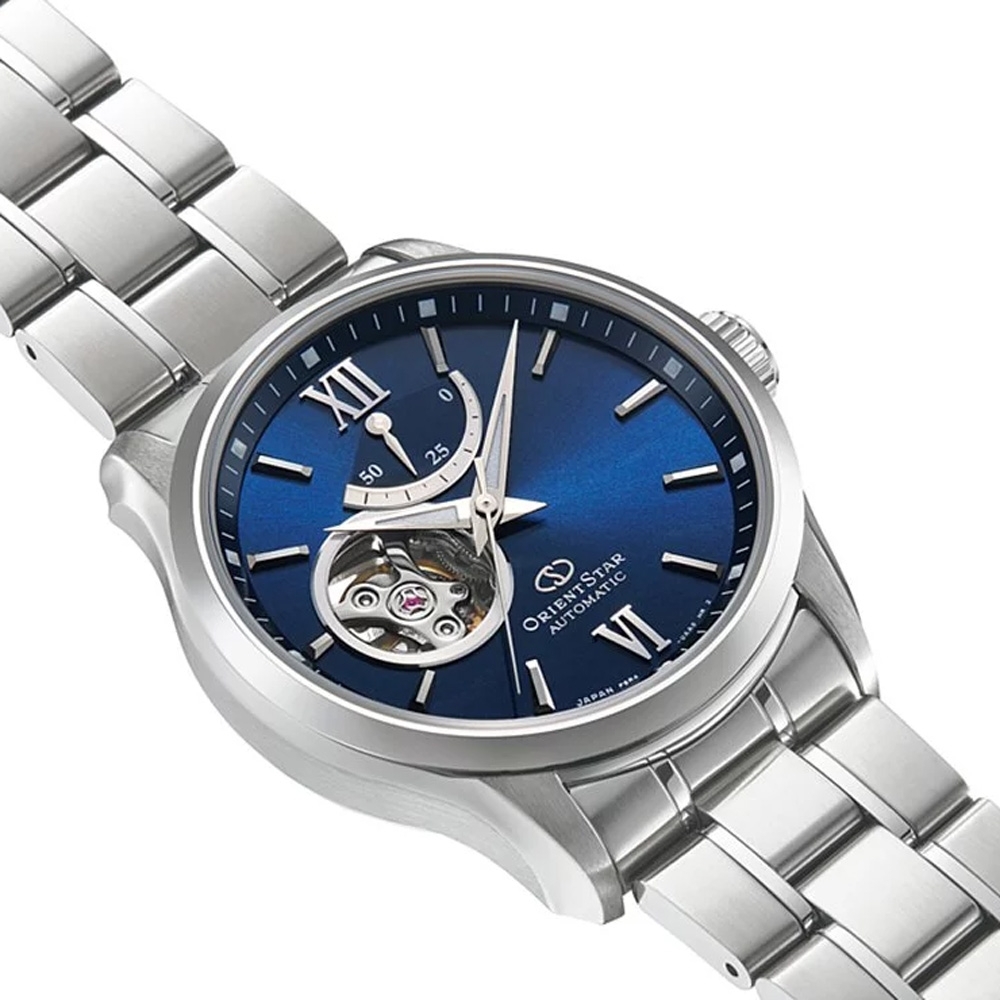萬年鐘錶 - 東方錶  ORIENT STAR  東方之星 Open Heart 系列 藍面50小時動力儲存機械男錶  RE-AT0001L  錶徑39.3mm