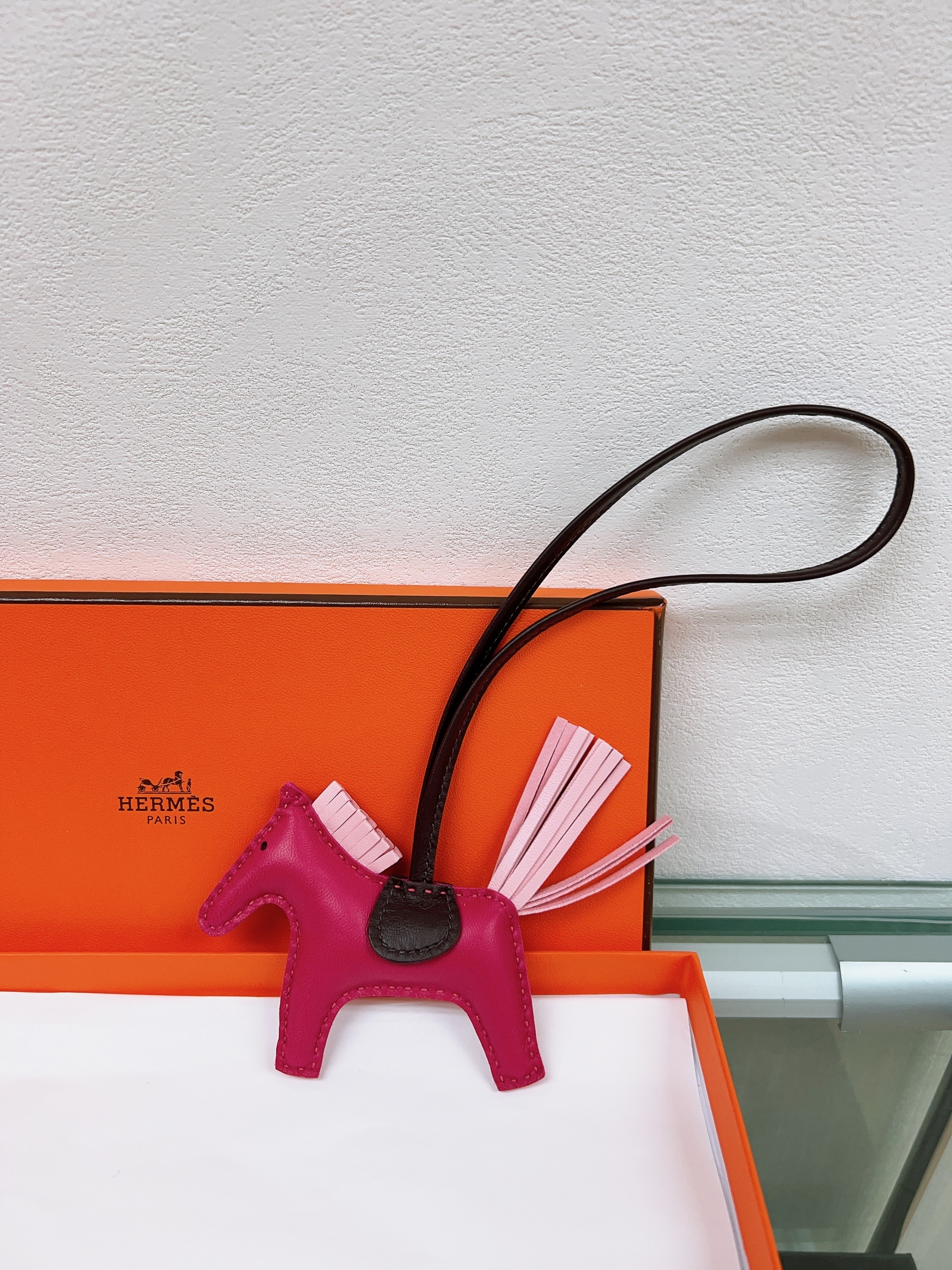 *Unused* Hermes rodeo pm charm (deep pink/ rose sakura)