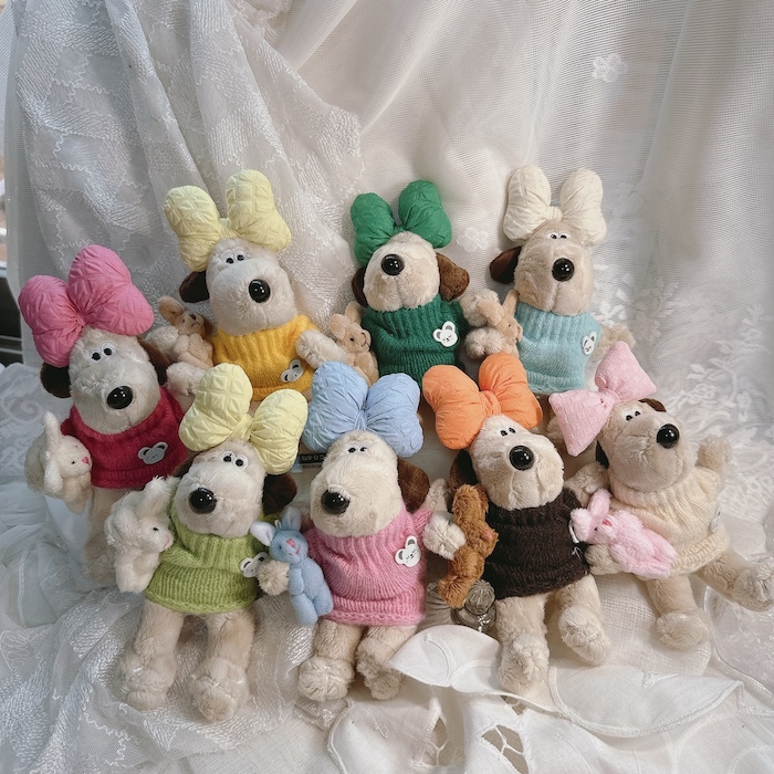 《51303》高領毛衣+手拿兔兔+🎀阿高鑰匙圈(8色)