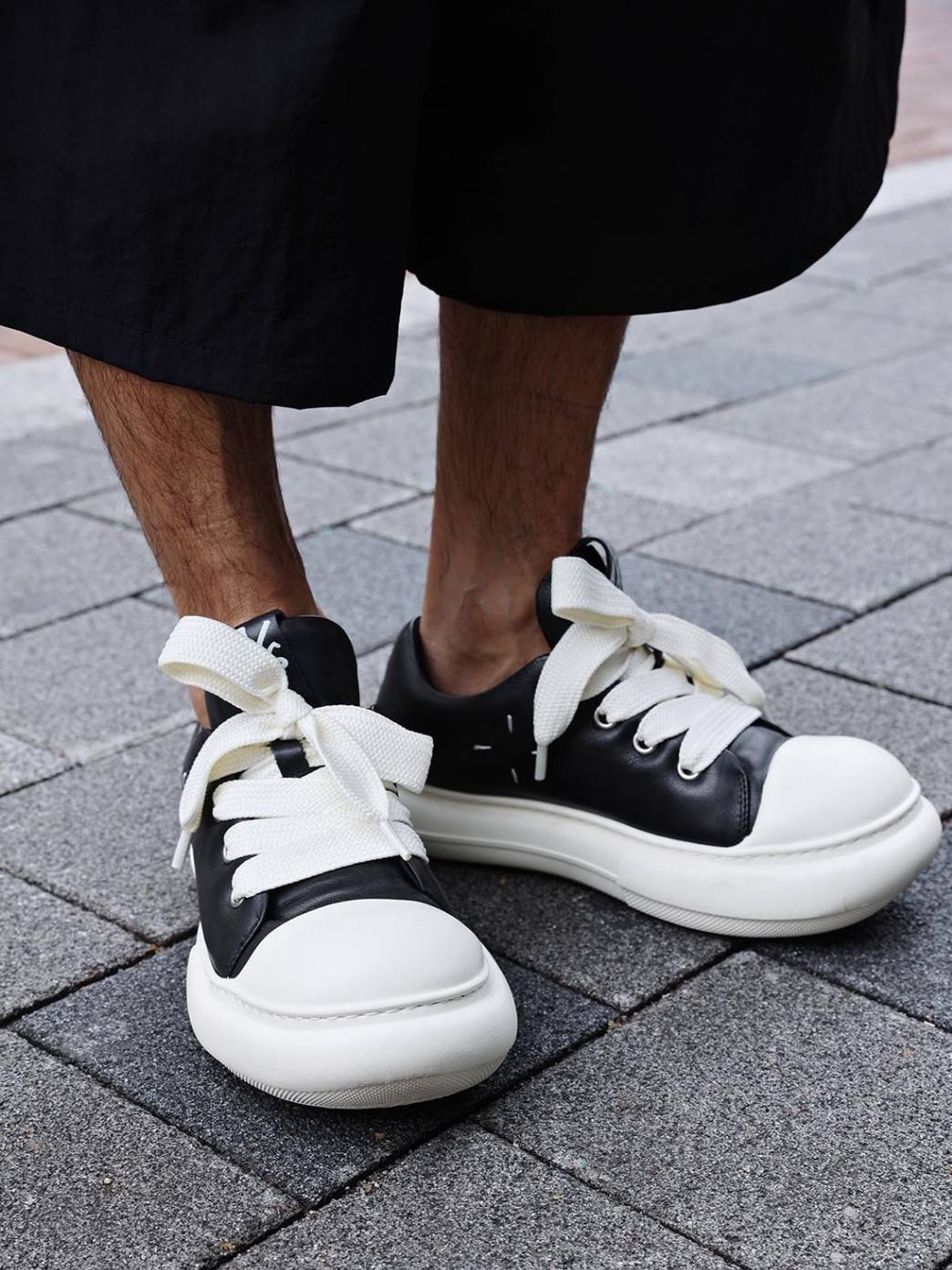 圓頭厚底真皮運動鞋