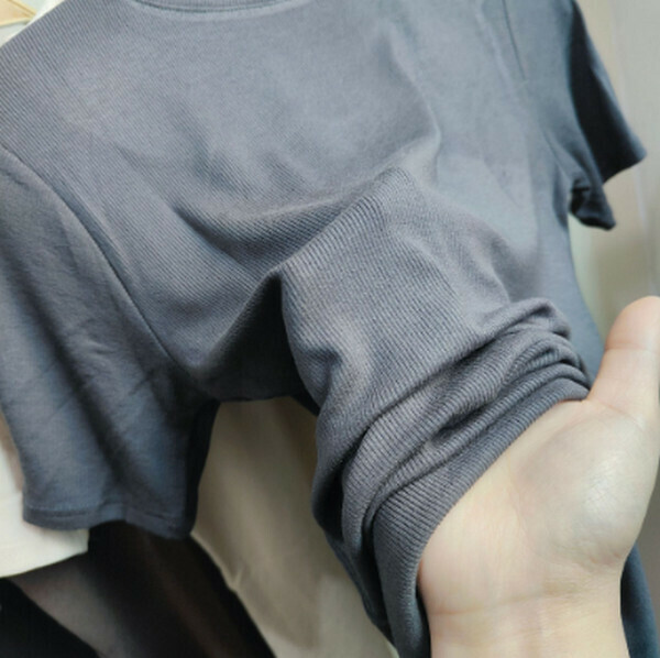 Soft and thin round neck solid color T-shirt [stand collar short sleeve premium gray] [one size]