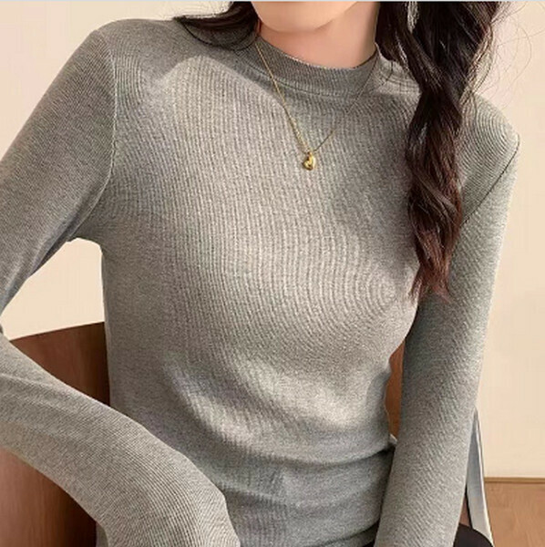 Soft and thin round neck solid color T-shirt [spring threaded cotton soot] [one size]