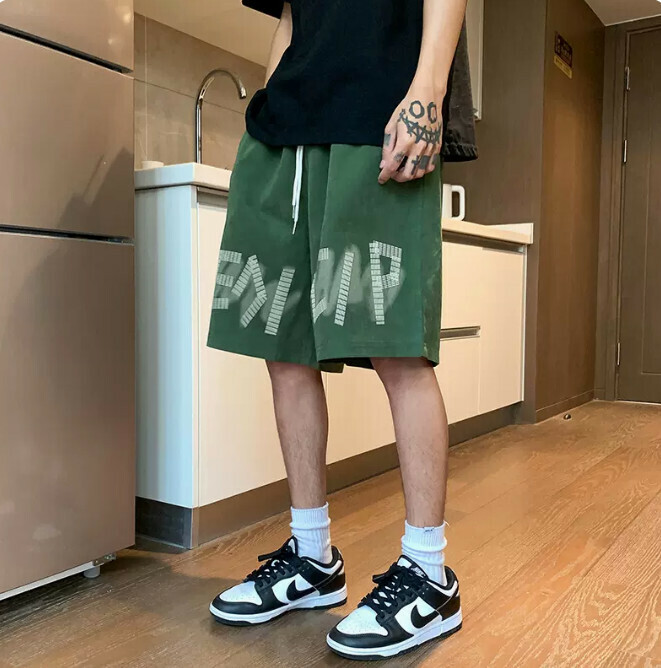 熱推字母休閒短褲（綠色M-2XL）（下單后聯繫客服確認發貨尺碼）