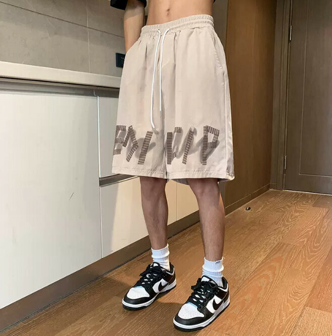 熱推字母休閒短褲（杏色M-2XL）（下單后聯繫客服確認發貨尺碼）