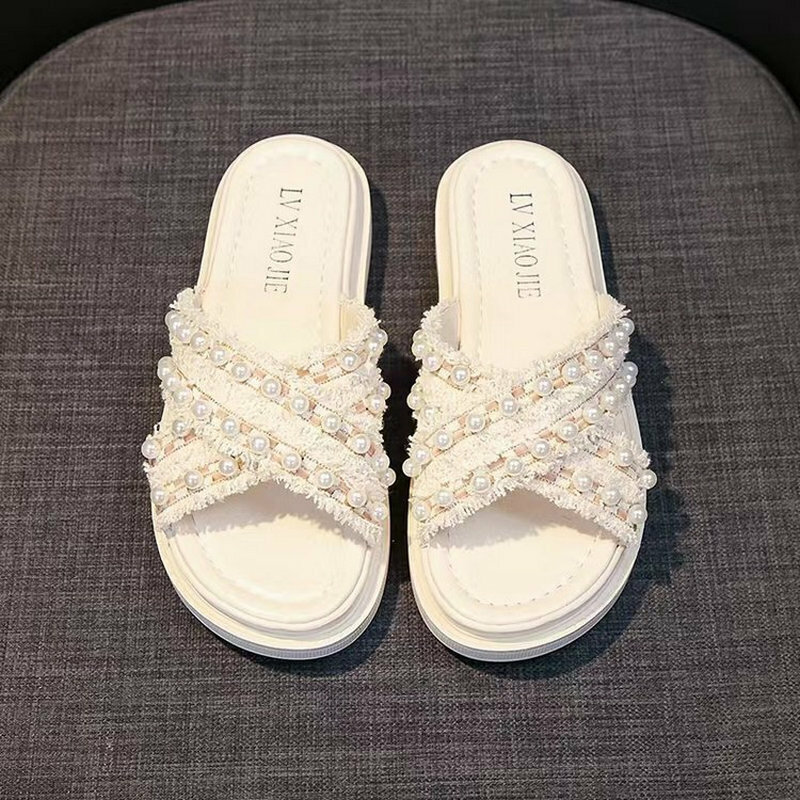 Hot selling cross slippers (off-white, size 35-40) (please contact customer service to confirm the delivery size after placing the order)