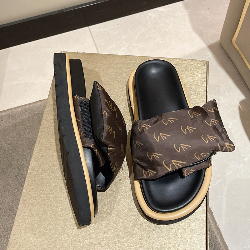 Hot selling bread sandals (brown size 35-40) (please contact customer service to confirm the delivery size after placing the order)