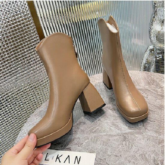 Hot Selling High Heel Short Boots [Milk Tea Order] [Sizes 34-43] (Please contact customer service to confirm the delivery size after placing the order)