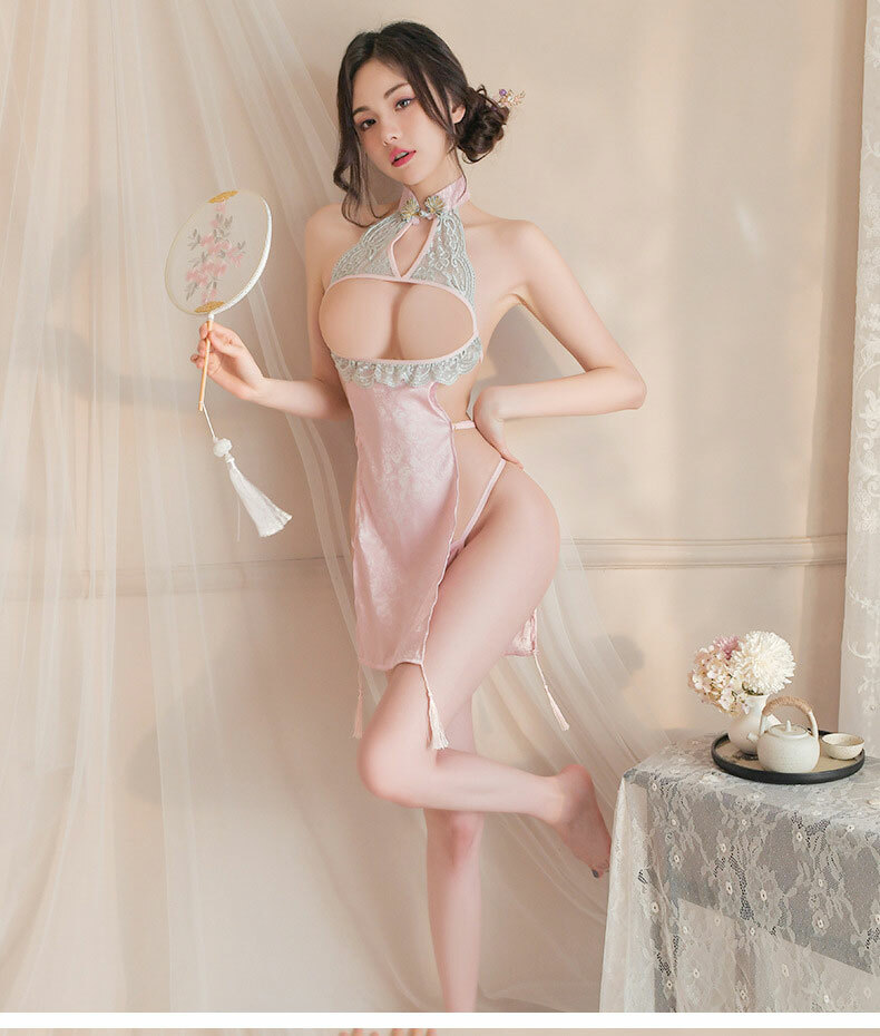 古典高開衩露胸旗袍