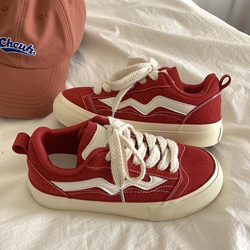 Hot selling skateboard shoes (red size 35-40) (please contact customer service to confirm the delivery size after placing the order)
