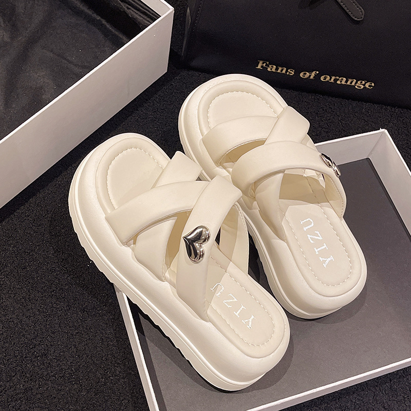 Hot selling soft-soled sandals (off-white, size 35-40) (please contact customer service to confirm the delivery size after placing the order)