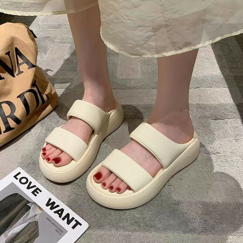 Hot selling thick-soled slippers (off-white, size 35-40) (please contact customer service to confirm the delivery size after placing the order)