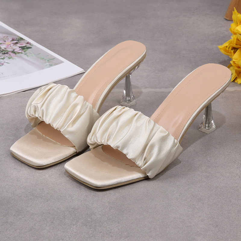 Hot selling high-heeled sandals (off-white, size 35-40) (please contact customer service to confirm the delivery size after placing the order)