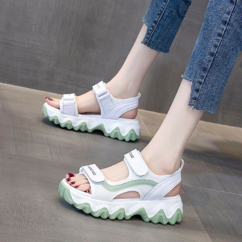 Hot selling thick-soled sandals (green size 35-40) (please contact customer service to confirm the delivery size after placing the order)