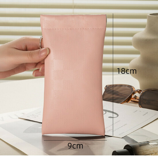 Hot Selling Portable Cosmetic Bag Coin Bag [Checkerboard [Pink] Specifications [Automatic Closing]