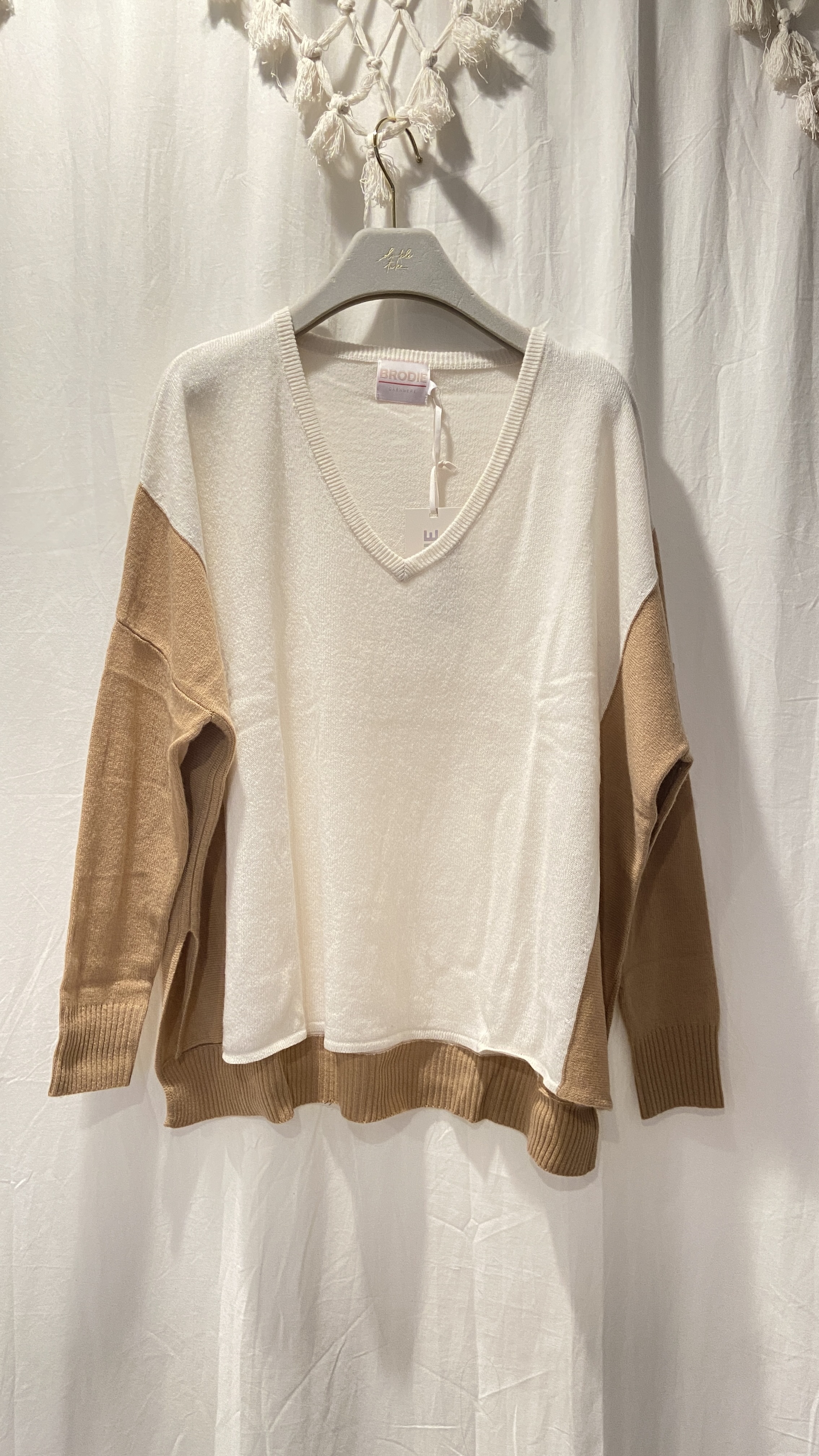 Vanessa V Color Block V領克什米爾毛衣