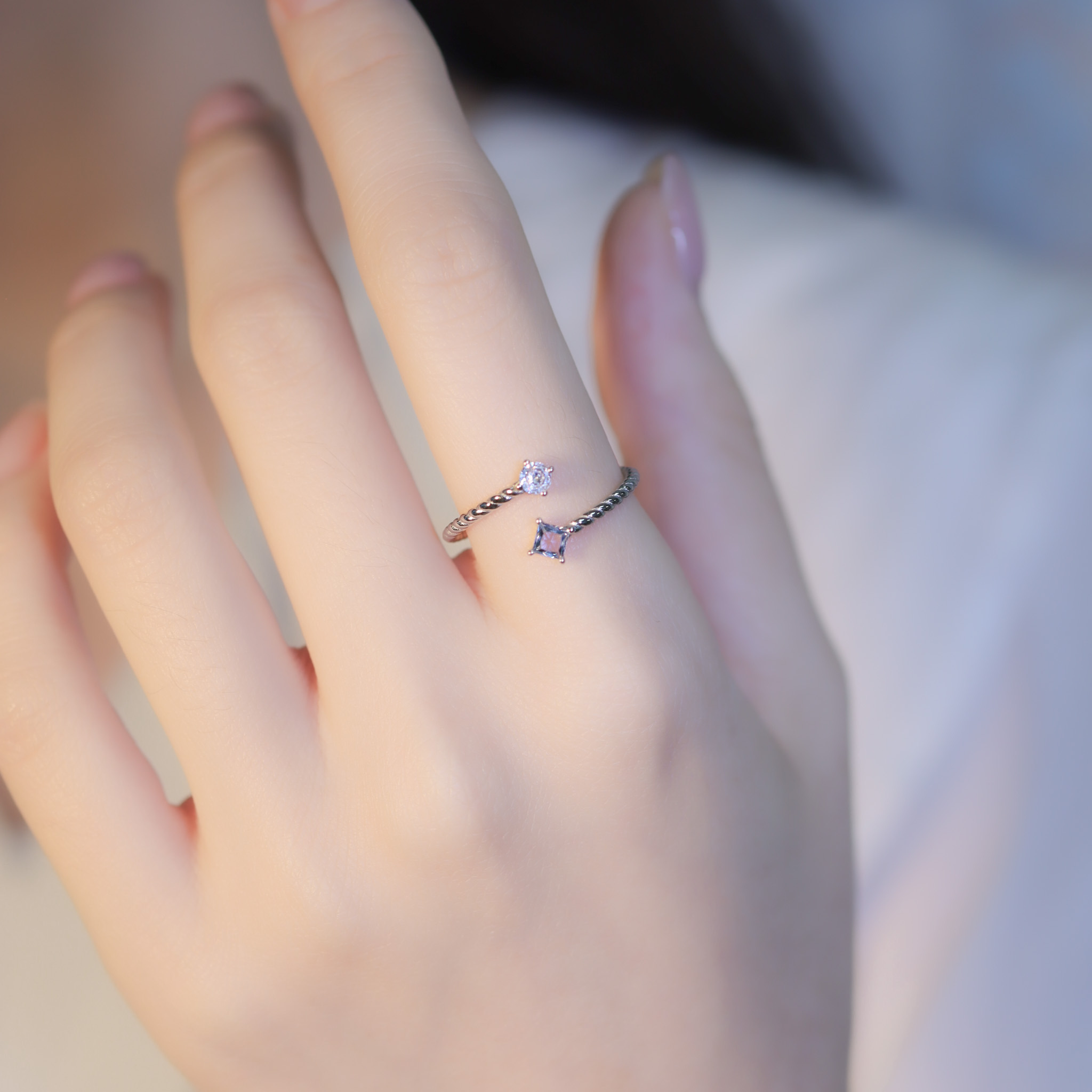 | 925 Silver・ White Gold | Blue Ring  | RI0658 |